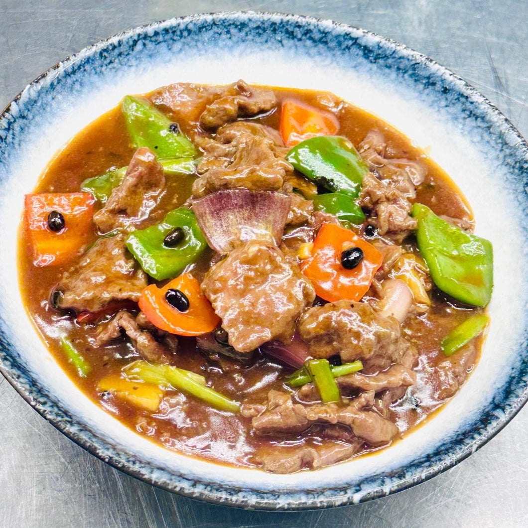 Hor-Fun With Sliced Beef In Black Bean Sauce