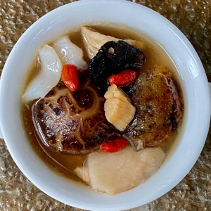 (CNY) Double-Boiled Sea Treasures Soup  With Black Truffle, Abalone, Conpoy,  Mushroom, Tendons, Sea Cucumber