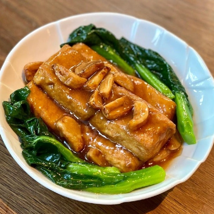 (CNY) Braised Homemade Beancurd  With Whole Garlic