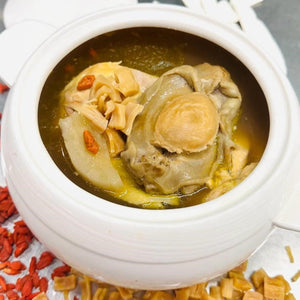 (CNY) Double-Boiled Free Range Chicken Soup  With Abalone And Dried Scallop – 4 Persons